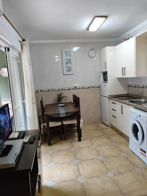 말라가 Magnificent Ground Floor With Views - B 아파트