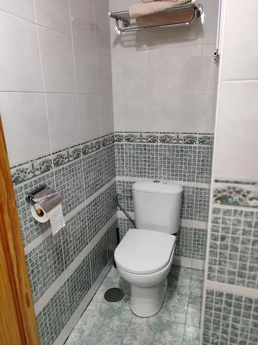 말라가 Magnificent Ground Floor With Views - B 아파트