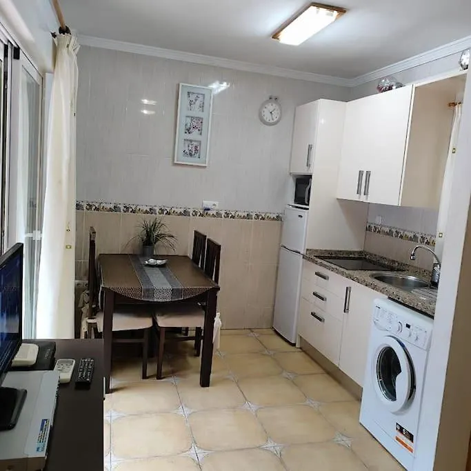 Magnificent Ground Floor With Views - B Lägenhet Málaga